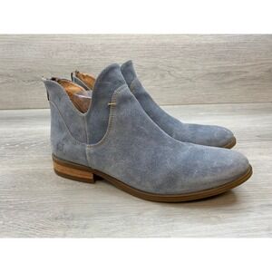 Born Kerri Women's Blue Grey Suede Ankle Boots Rear Zip V-Cut 9.5 Booties